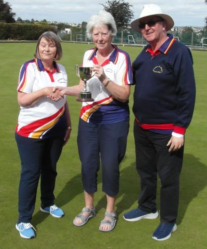 Annette Smith WINNER, LADIES CHAMPIONSHIP