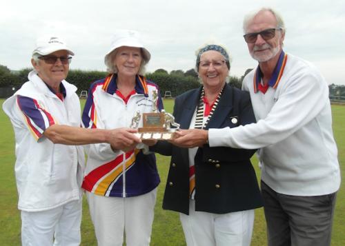 Annette Smith, Ken Jones, Ivan Lawrence - Mixed Triples